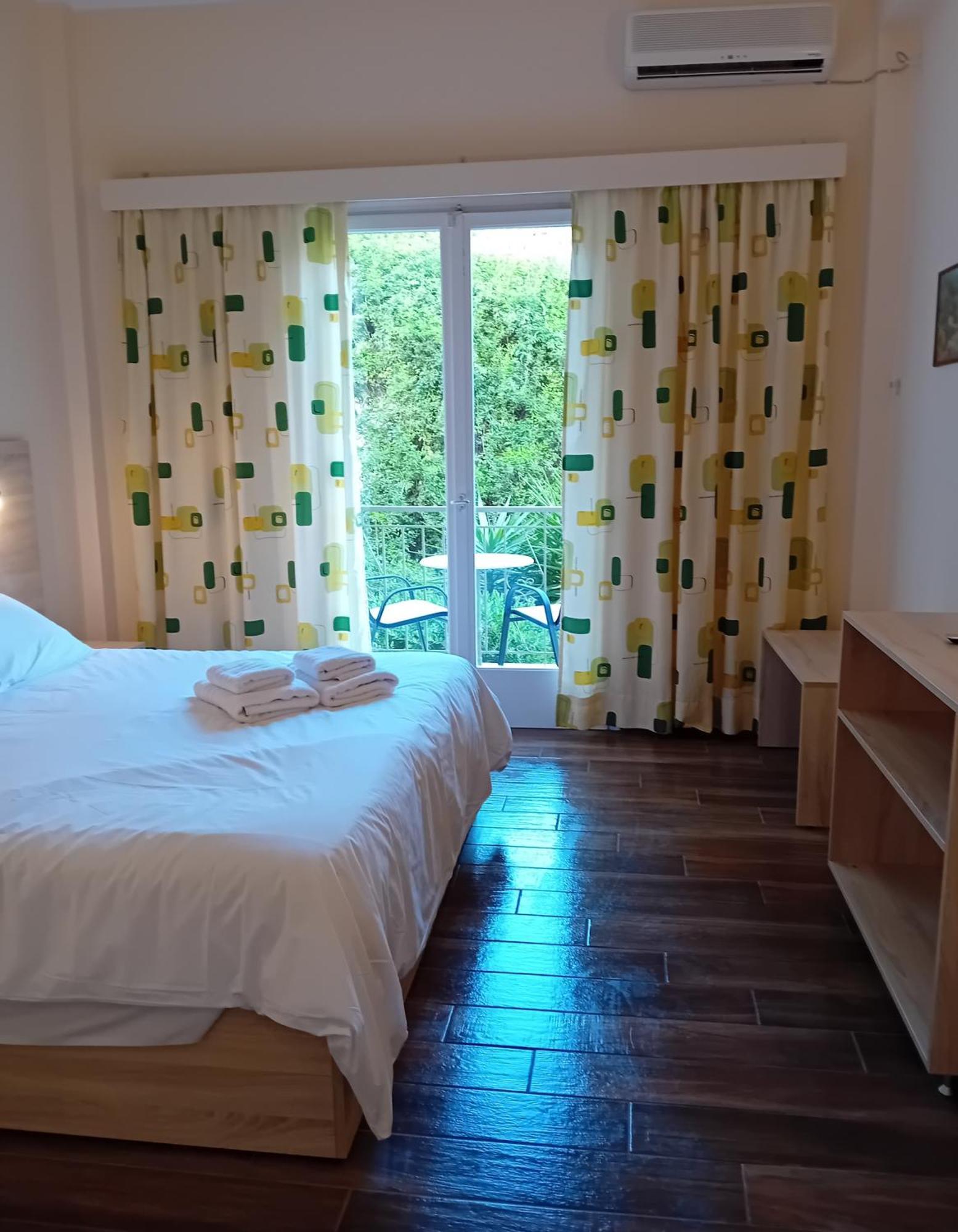 Agia Marina  Hermes מראה חיצוני תמונה